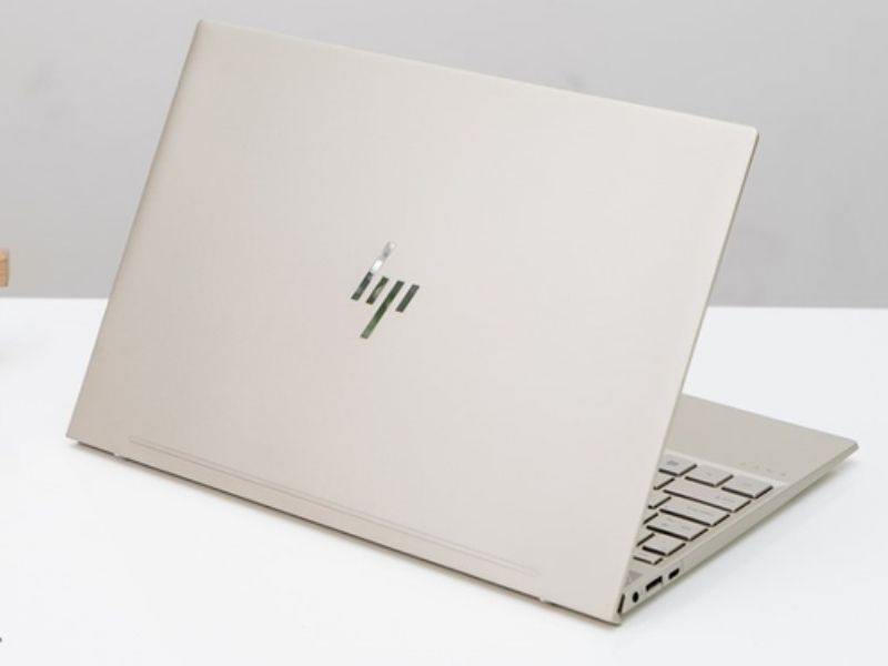 HP Envy 13T Core i7