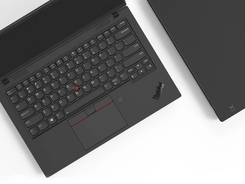 ThinkPad X1 Carbon Gen8 I7