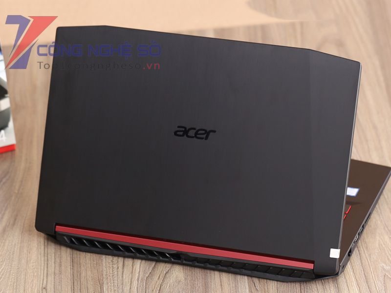 Laptop Acer Nitro 5 AN515-52 Core i7-8750H